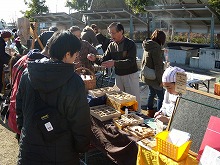 kankaku art flea market