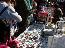 kankaku art flea market